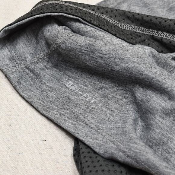 Nike Women Tank Top Crew Neck Solid Gym Polyester Gray Size L Reversible Dri Fit - Picture 7 of 8